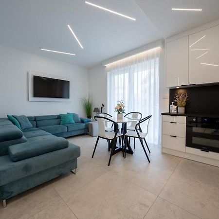 Апартаменти Apartament Z Tarasem Morska 8 Rewal 50M Do Morza Екстер'єр фото